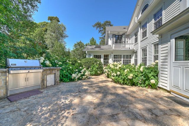 1201 S Waterville ROAD, Summit, WI 53066