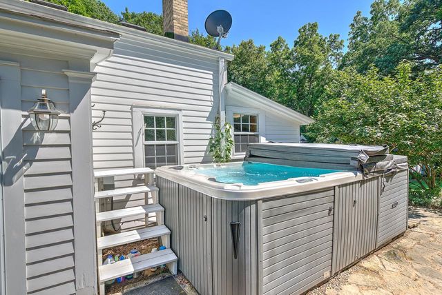 1201 S Waterville ROAD, Summit, WI 53066