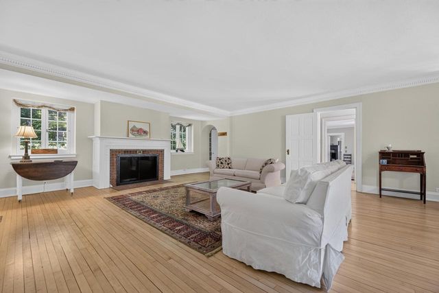 1201 S Waterville ROAD, Summit, WI 53066