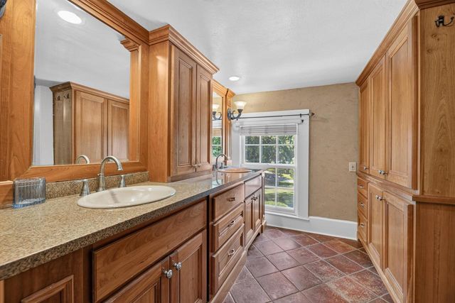 1201 S Waterville ROAD, Summit, WI 53066