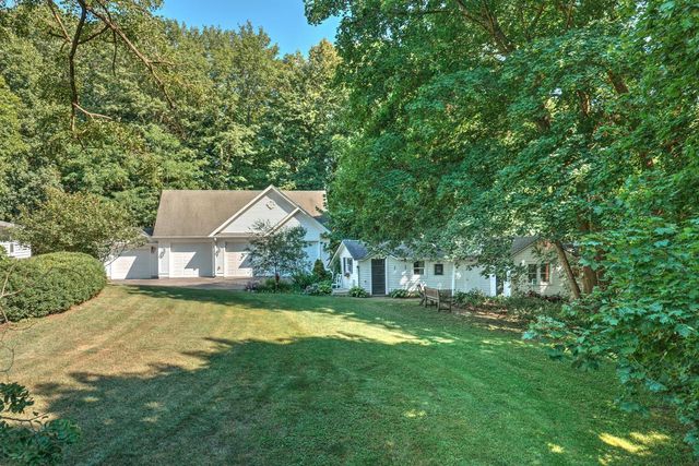 1201 S Waterville ROAD, Summit, WI 53066