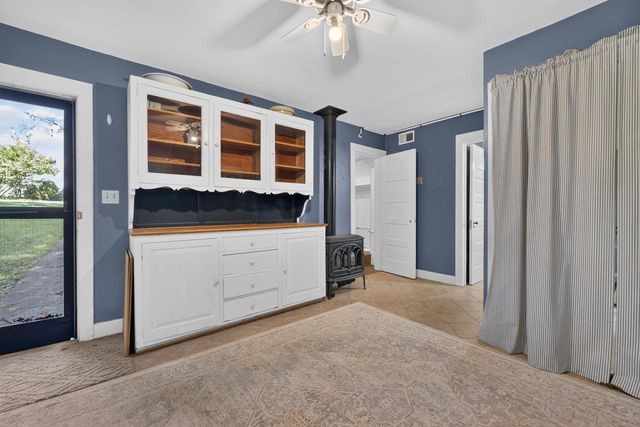 1201 S Waterville ROAD, Summit, WI 53066