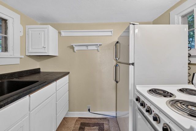 1201 S Waterville ROAD, Summit, WI 53066