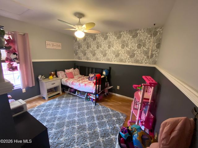 106 Marcil Lane, Hampstead, NC 28443