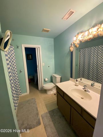 106 Marcil Lane, Hampstead, NC 28443