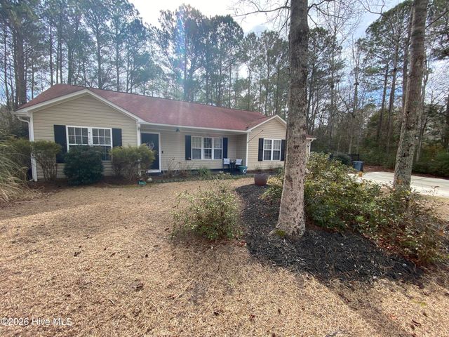 106 Marcil Lane, Hampstead, NC 28443