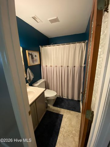 106 Marcil Lane, Hampstead, NC 28443