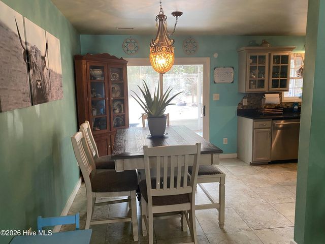 106 Marcil Lane, Hampstead, NC 28443