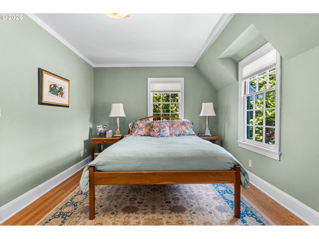 2840 Ne 21ST Ave, Portland, OR 97212