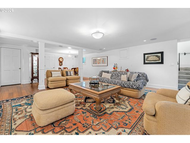 2840 Ne 21ST Ave, Portland, OR 97212
