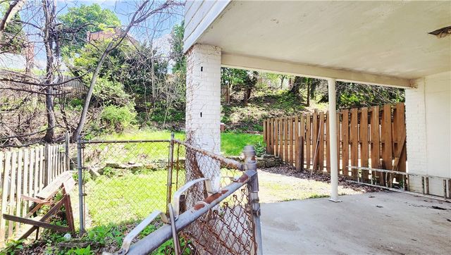 1118 Woodbine St, Stanton Heights, PA 15201