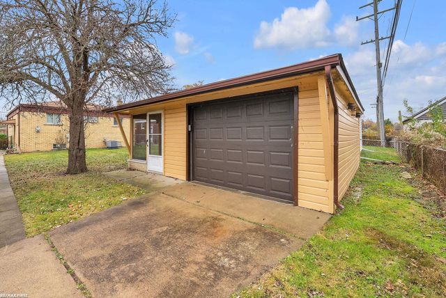 27937 Rockwood Street, St Clair Shores, MI 48081