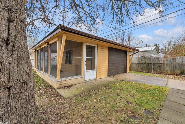 27937 Rockwood Street, St Clair Shores, MI 48081