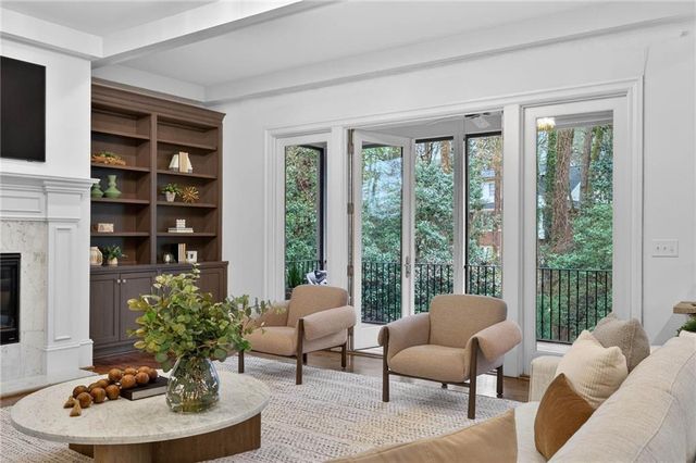 15 Lake Forrest Lane NE, Atlanta, GA 30342