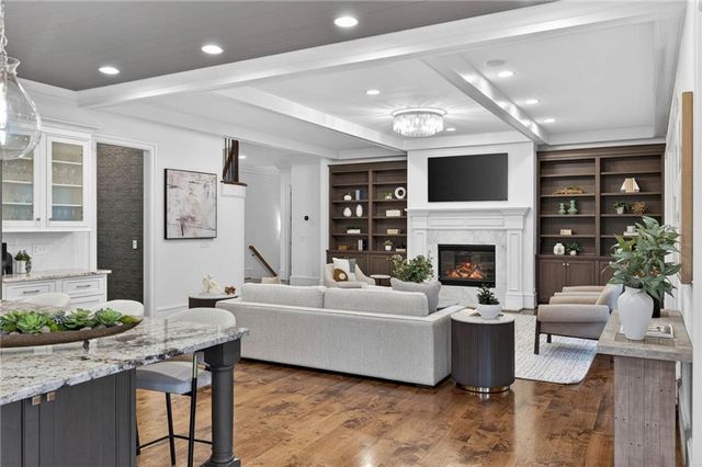 15 Lake Forrest Lane NE, Atlanta, GA 30342