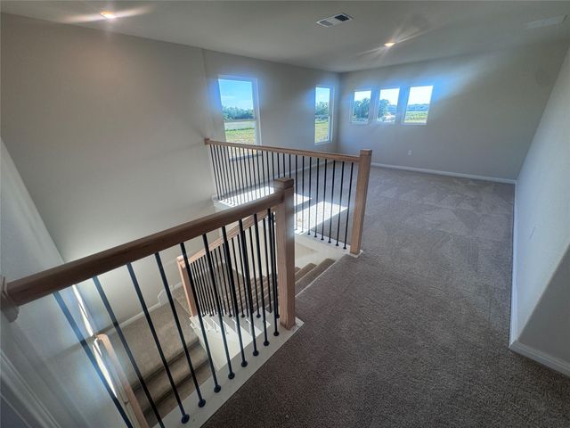 331 Willow Heights DR, Hutto, TX 78634