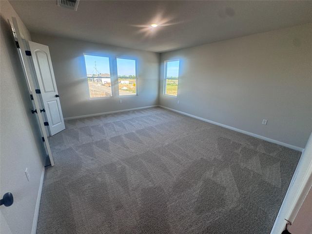 331 Willow Heights DR, Hutto, TX 78634