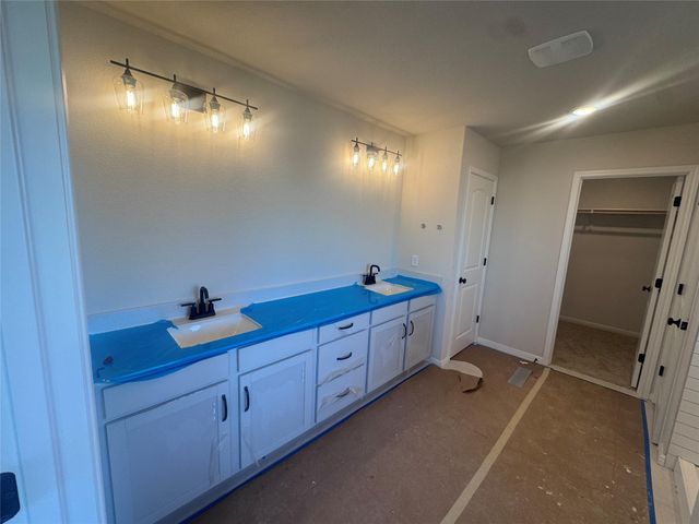 331 Willow Heights DR, Hutto, TX 78634