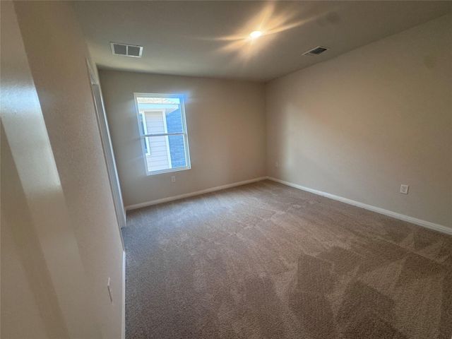 331 Willow Heights DR, Hutto, TX 78634
