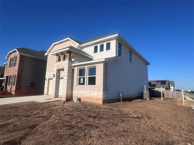 331 Willow Heights DR, Hutto, TX 78634
