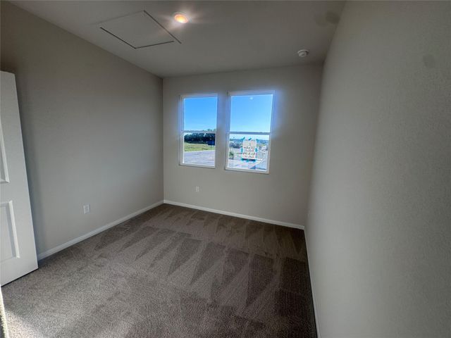 331 Willow Heights DR, Hutto, TX 78634