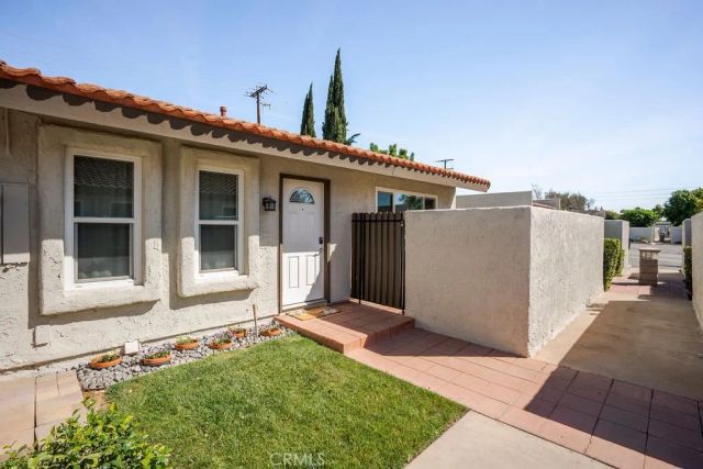 1393 Bouquet, Upland, CA 91786