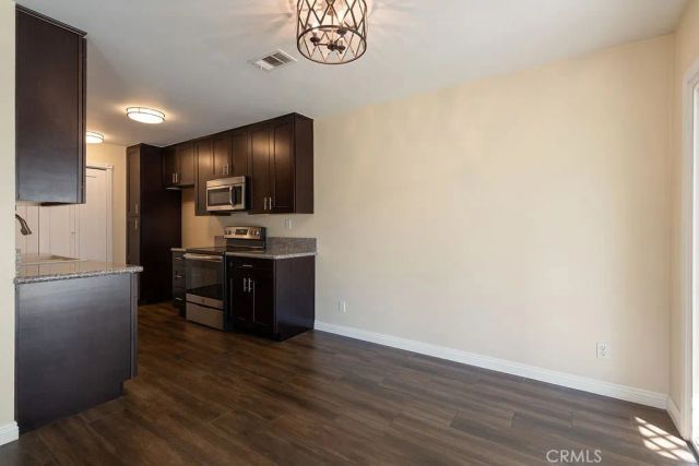 1393 Bouquet, Upland, CA 91786