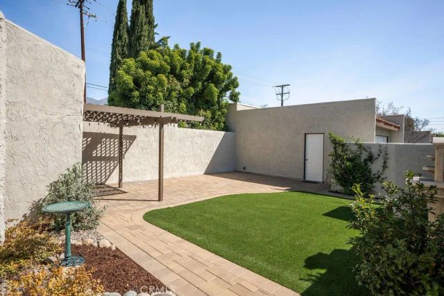 1393 Bouquet, Upland, CA 91786