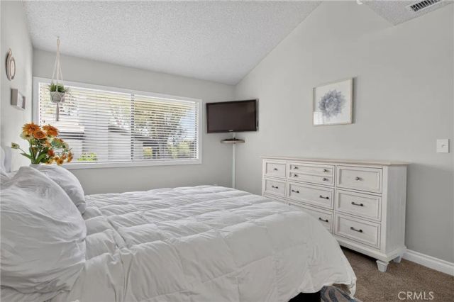 6491 Twin Circle Lane 5, Simi Valley, CA 93063