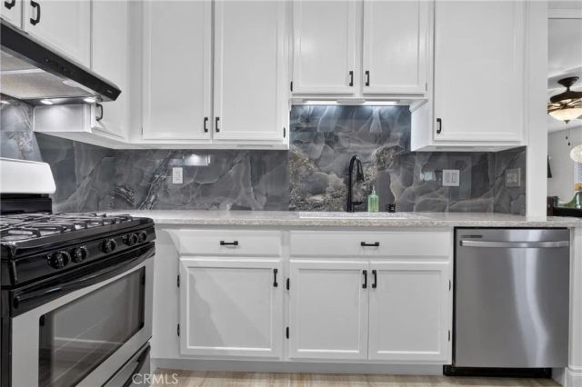 6491 Twin Circle Lane 5, Simi Valley, CA 93063