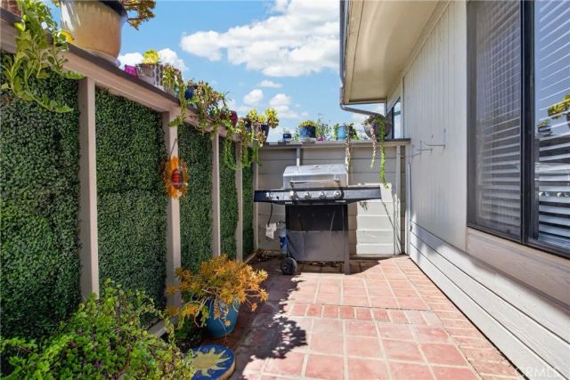 6491 Twin Circle Lane 5, Simi Valley, CA 93063
