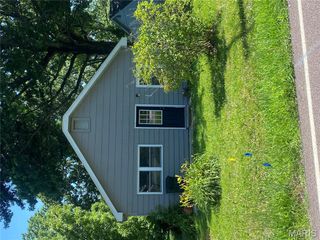 808 W Washington Street, St James, MO 65559