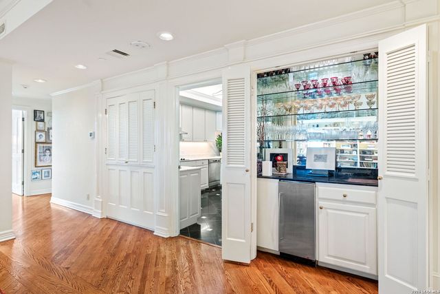 200 Patterson Ave Apt 900, San Antonio, TX 78209
