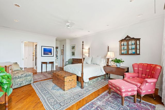 200 Patterson Ave Apt 900, San Antonio, TX 78209