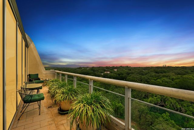 200 Patterson Ave Apt 900, San Antonio, TX 78209