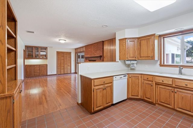 904 Elgin Street, Siloam Springs, AR 72761