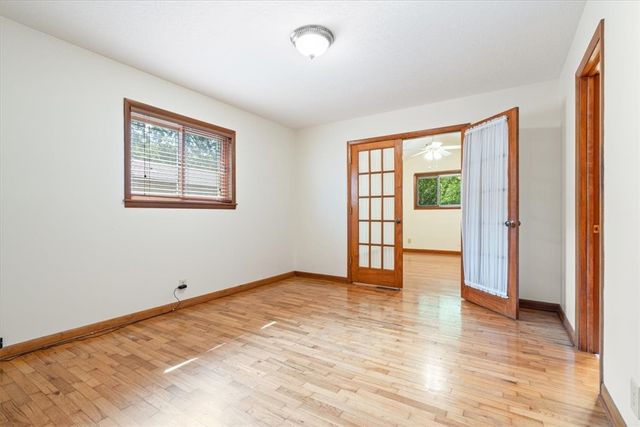 904 Elgin Street, Siloam Springs, AR 72761