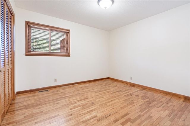 904 Elgin Street, Siloam Springs, AR 72761