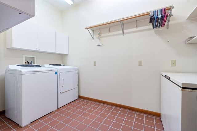 904 Elgin Street, Siloam Springs, AR 72761