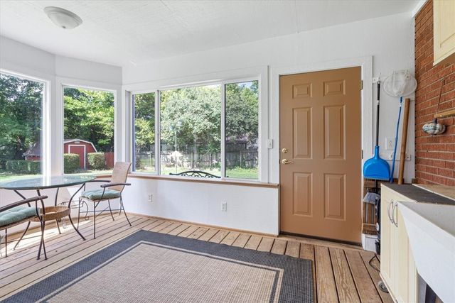 904 Elgin Street, Siloam Springs, AR 72761