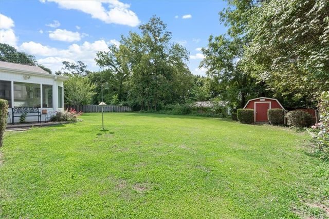 904 Elgin Street, Siloam Springs, AR 72761