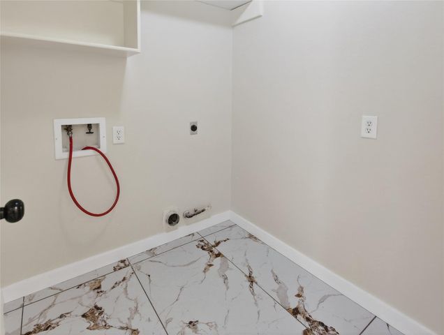 4418 W Thunderwood Circle, Fresno, TX 77545