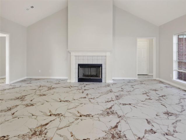 4418 W Thunderwood Circle, Fresno, TX 77545