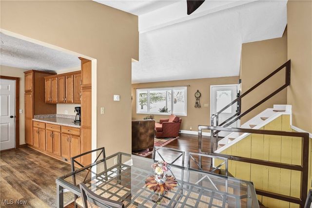 8377 Akins Road, North Royalton, OH 44133