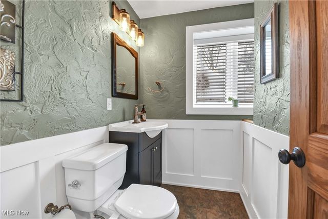 8377 Akins Road, North Royalton, OH 44133