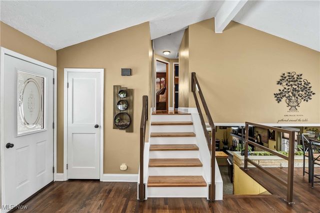 8377 Akins Road, North Royalton, OH 44133