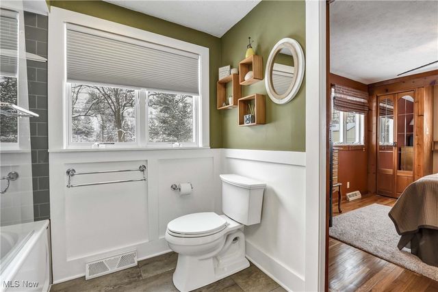 8377 Akins Road, North Royalton, OH 44133