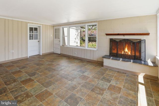 210 BACON AVE, New Castle, DE 19720