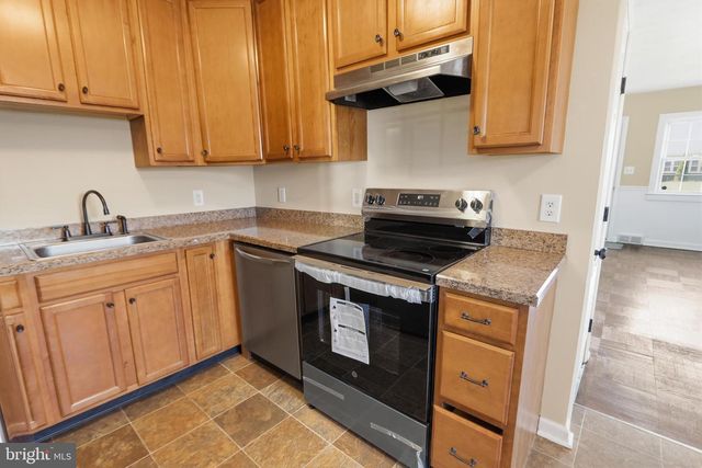 210 BACON AVE, New Castle, DE 19720