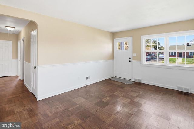 210 BACON AVE, New Castle, DE 19720